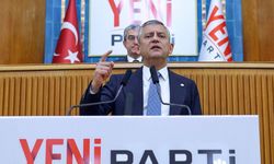 Özgür Özel, YENİ Parti'nin ilk grup toplantısında konuşuyor...