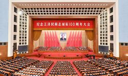 Xi Jinping: Çin'e özgü sosyalizm yolunda kararlılıkla ilerleyeceğiz