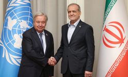 BM ile İran arasında temas: Guterres ve Pezeşkiyan SİÖ Zirvesi'nde buluştu!