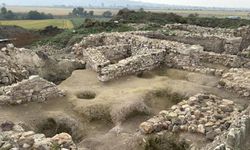 Balıkesir’deki kazıda 2 bin 600 yıllık fırından tohumlar çıktı