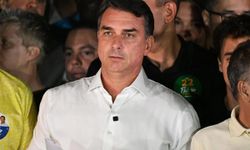 Flávio Bolsonaro yurt dışı yasağına rağmen ABD’ye kaçtı