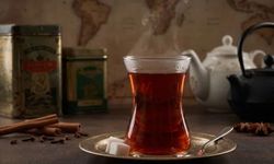 Çay kalbi korur mu? Yeni araştırma “kaynar” içenleri uyarıyor