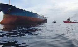 Karadeniz'de Türk sahipli gemi vuruldu: 2 denizci öldü