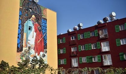 Mersin'de dünyaca ünlü eserler evlerin duvarlarında canlanıyor