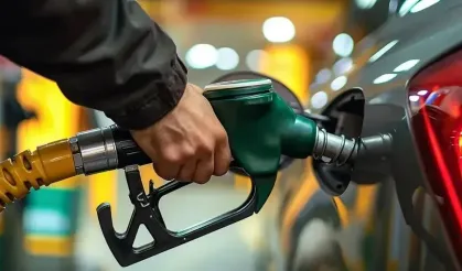 Akaryakıta dev zam geliyor: Motorinin litre fiyatı 70 lirayı aşabilir