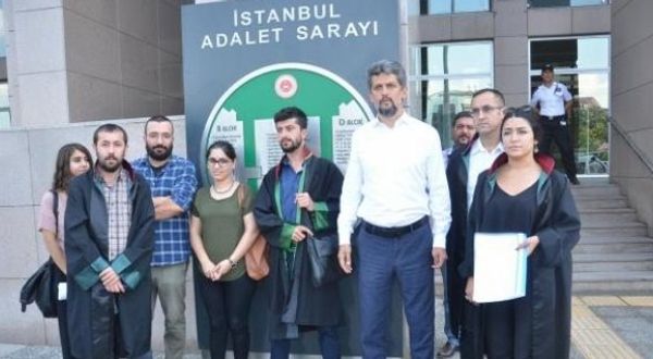 HDP'den o profesöre suç duyurusu