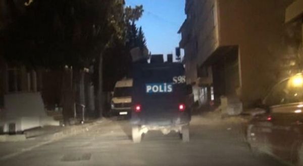 İstanbul Gazi Mahallesi'nde polis operasyonu