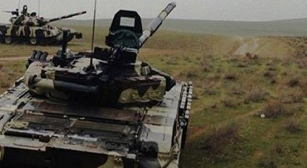 Karabağ’da çatışmalar sürüyor: üç asker öldü, beş tank imha edildi