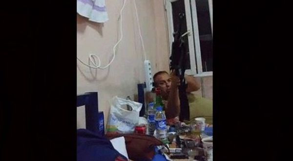 Cizre'de Periscope üzerinden yayın yapan polislere soruşturma