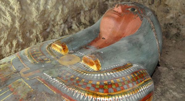 Mısır’da 2500 yıllık mumya bulundu