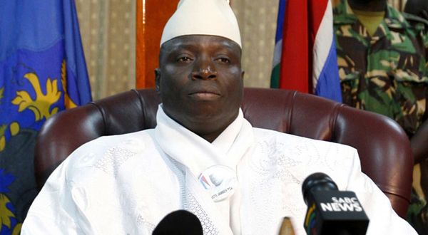 Gambiya Devlet Başkanı Jammeh sonunda görevi bıraktı