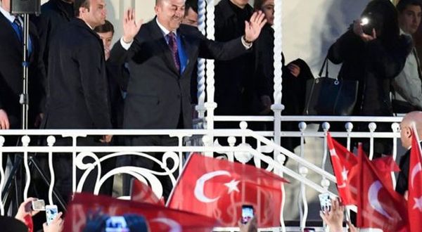 Bakan Çavuşoğlu'na İsviçre'den izin çıktı