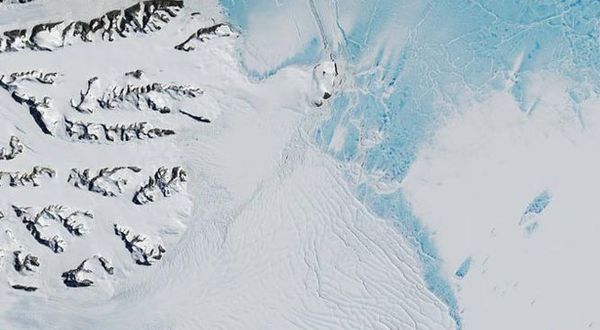 Antartika'dan İstanbul büyüklüğünde buz kütlesi koptu