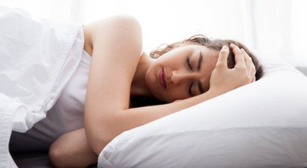 Koronavirüs uyku düzenini bozdu: Kabuslar ve uyku bölünmeleri arttı