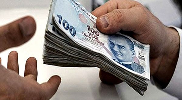 Türkiye halkı nakit parasını evde saklıyor