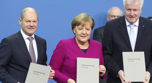 Almanya'da koalisyon anlaşması imzalandı