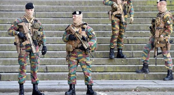 Belçika ordusunun yaş ortalaması 44'e yükseldi