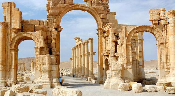 Turizm sektörü canlanan Suriye'de 'karanlık turizm' tartışması