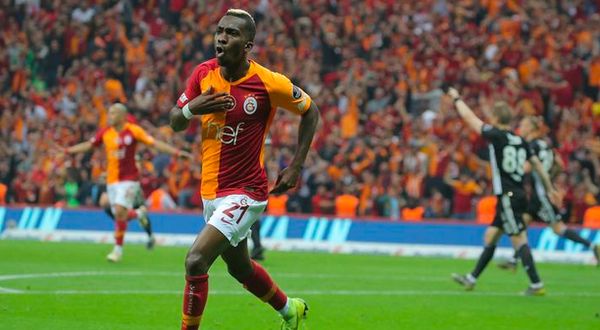 Galatasaray 21 hafta sonra zirveye yükseldi