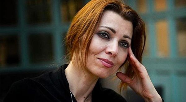 Elif Şafak’a soruşturma açıldığı iddiası üzerine PEN Amerika Türkiye’yi kınadı