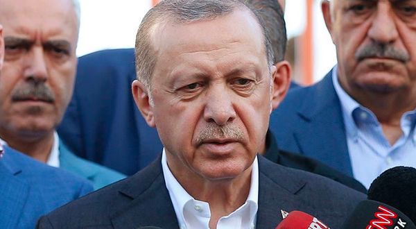 Erdoğan'dan Sisi'ye Mursi tepkisi