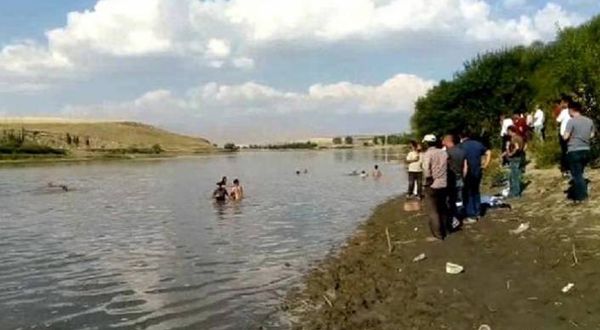 Muş'ta Murat Nehri'ne giren 4 çocuk boğuldu