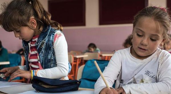 Türkiye'de okul kitaplarında dini ve cinsiyetçi ögeler arttı