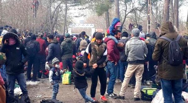Hollanda'dan Türkiye'ye mülteci tepkisi: İnsanlar siyasi mücadele aracı olarak kullanılmamalı
