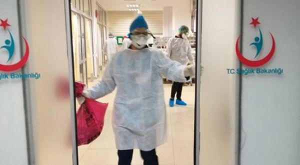SES: Ankara’da bir günde 9 sağlık emekçisinin testi pozitif çıktı
