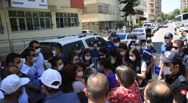 Sürgün protestosuna polis müdahalesi: 8 gözaltı