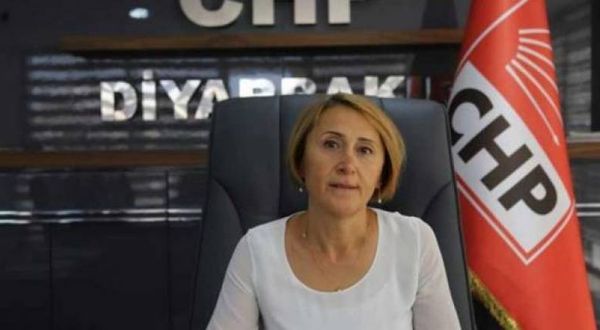 CHP'de 'cinsiyetçi söylemle' imza kampanyası