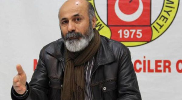 Gazeteci ve yönetmen Ruhi Karadağ havaalanında gözaltına alındı
