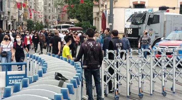 Taksim'de Gezi eylemlerini anma etkinliği yasaklandı