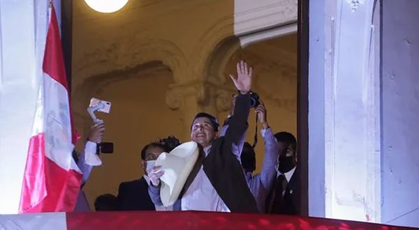 Peru'da sosyalist aday Castillo zaferini ilan etti