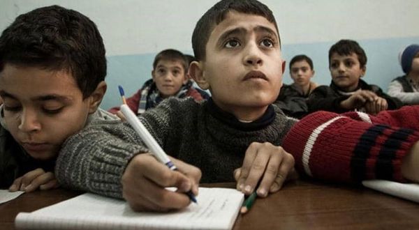 18 ay sonra okullar açıldı, zorlu adım: Türkçe bilmeyen Kürt çocuklar için her şey daha zor