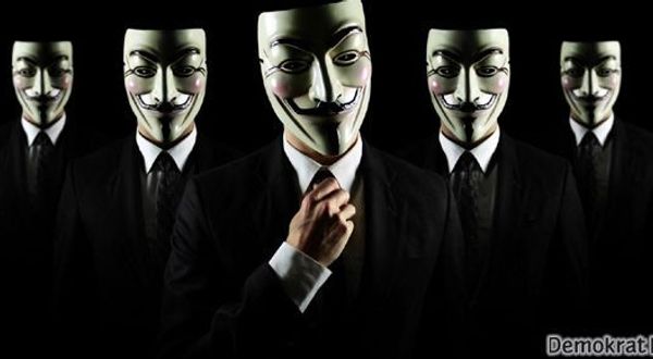 'Anonymous Emniyet'in sitesini hackledi'