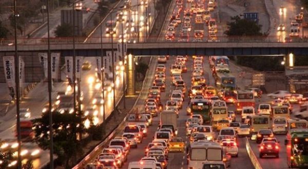 İstanbul'da bazı yollar 3 gün trafiğe kapalı