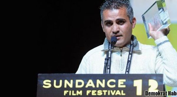 Filistinli yönetmen ABD'ye alınmadı