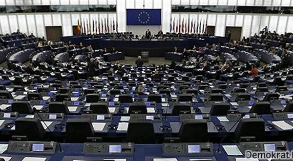Yolsuzluk iddiaları Avrupa Parlamentosu'nda