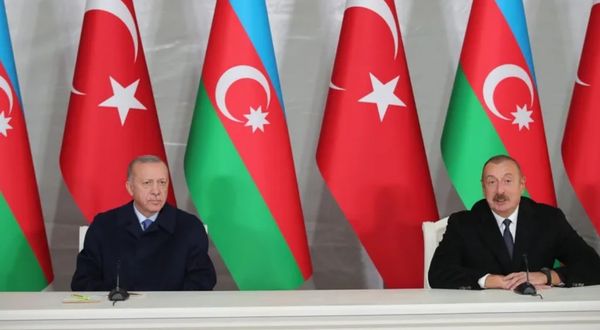 Aliyev ile görüşen Erdoğan'dan Ermenistan'a şartlı 'adım'