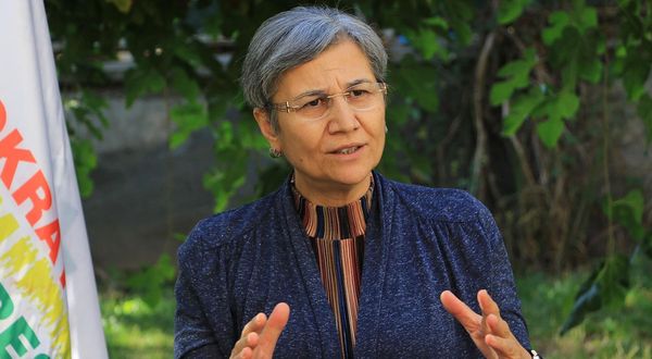 Leyla Güven'e disiplin cezası: Kürtçe şarkı cezaevi güvenliğine tehdit