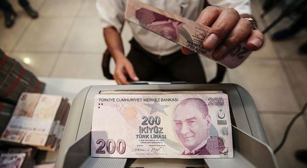 Bloomberg: Bazı Türk bankaları bedava para dağıtıyor