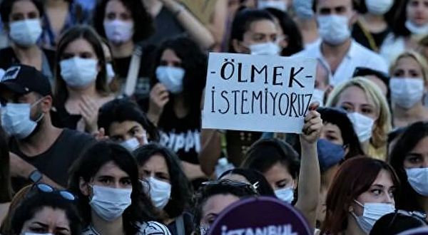 Antalya'da kadın cinayeti: Emrah Akgül, Rukiye Akgül'ü demir çubukla öldürdü