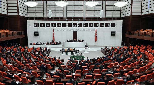 HDP'den 18, DBP'den 1 milletvekiline ait 23 dokunulmazlık dosyası Meclis'te
