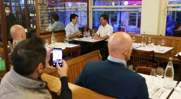 'Hollanda tutumluluğu': Rutte'den Kanadalı mevkidaşı Trudeau'ya 58 euroluk resmî yemek