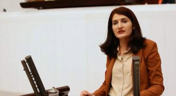 HDP milletvekili Semra Güzel hakkında yakalama kararı çıkarıldı