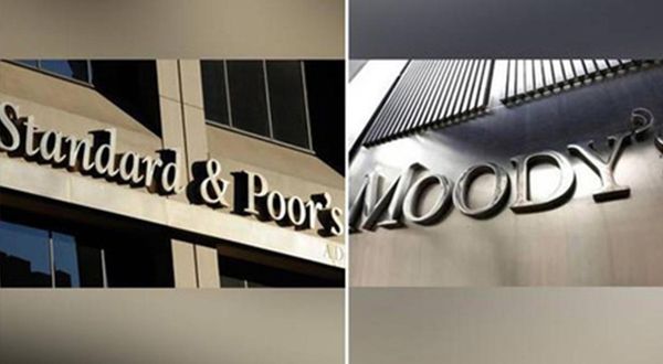 S&P, Rusya ve Ukrayna’nın kredi notunu düşürdü; Moody's incelemeye aldı