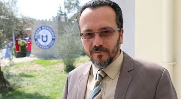 Rektör, akademisyenleri fişlemiş: Alevi, solcu, AK Parti karşıtı
