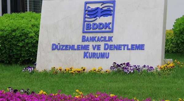 Bankalar yeni kredileri durdurmuştu; BDDK, dört büyük denetim şirketinin komiteleriyle görüştü