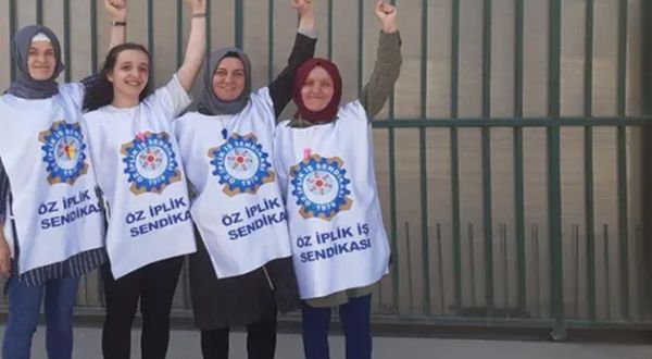 Bursa'da fabrika önünde direnen kadınlar: İntikam alır gibi işten çıkardılar